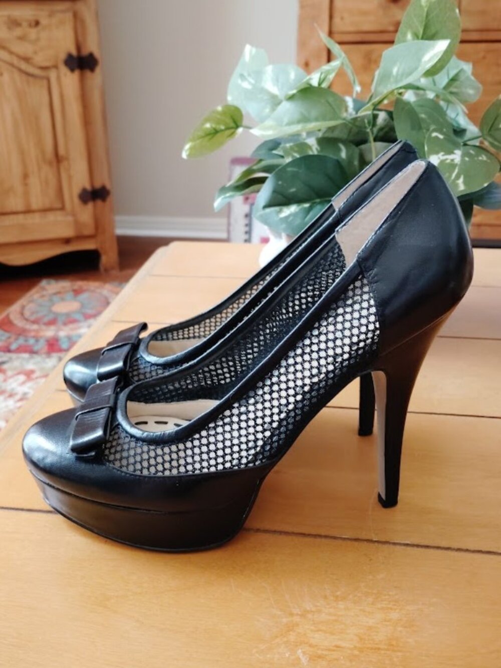 Enzo Angiolini Platform Pumps sz 7.5